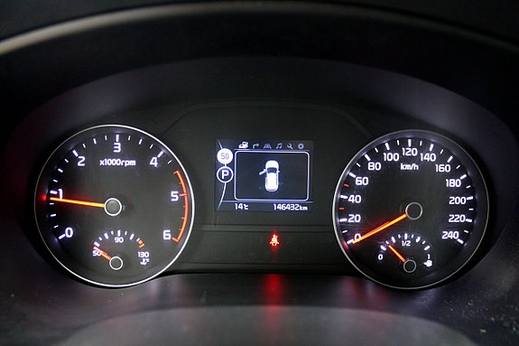 Kia Sportage 10 of 24