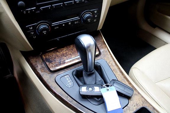 BMW 330d 11 of 23