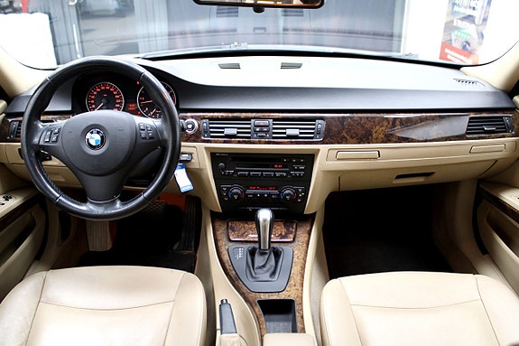 BMW 330d 10 of 23