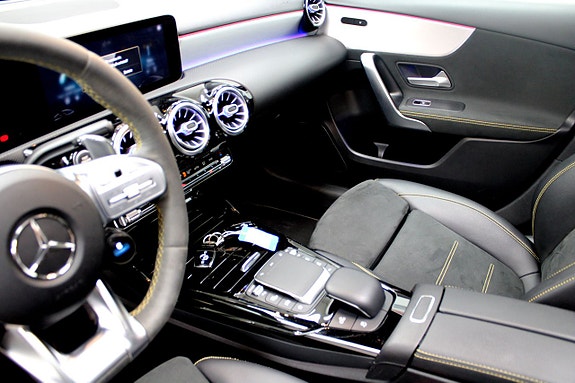 Mercedes-Benz AMG GT Black Series 19 of 27