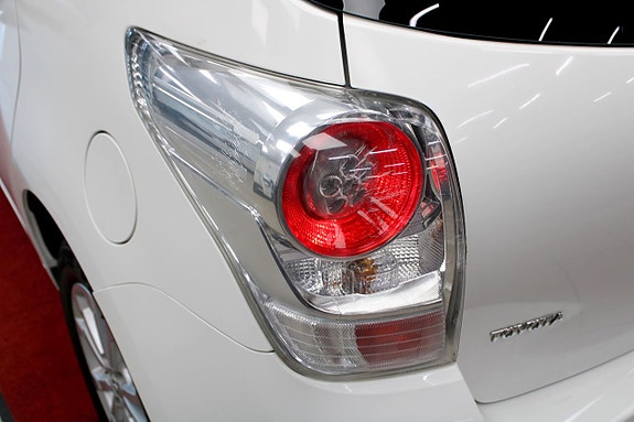 Toyota Verso 24 of 26