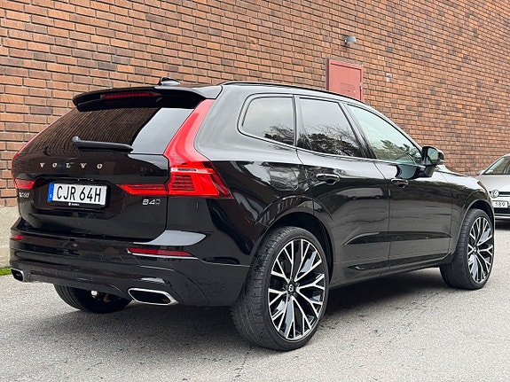 Volvo XC60 5 of 25