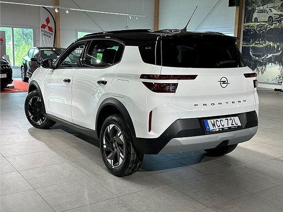 Opel Frontera 2 of 5