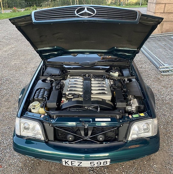 Mercedes-Benz SL600 17 of 28