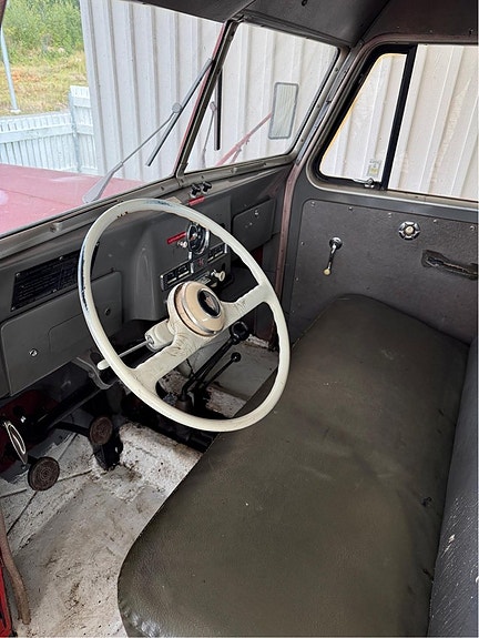Willys Overland 2 of 12