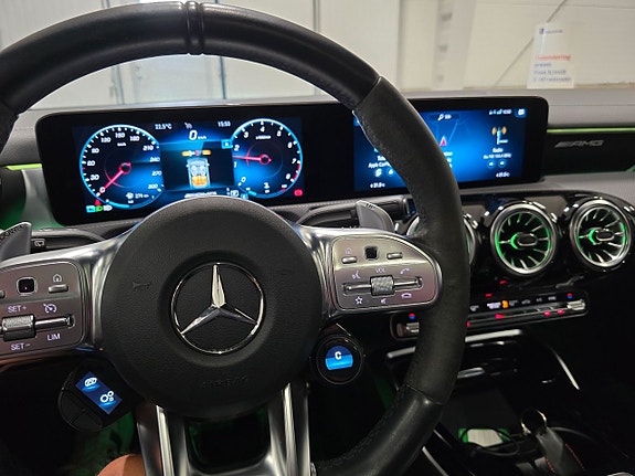 Mercedes-Benz CLA250+ 17 of 25