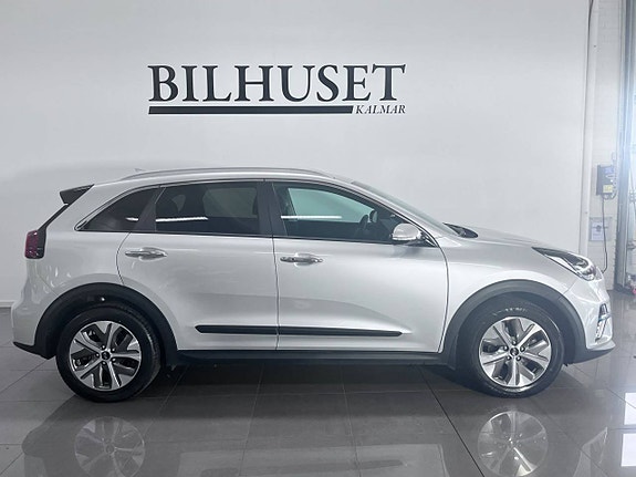 Kia e-Niro 2 of 13