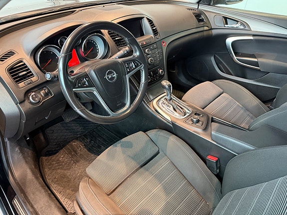Opel Insignia 4 of 5