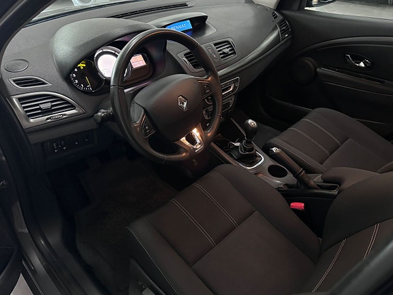 Renault Megane III 5 of 5