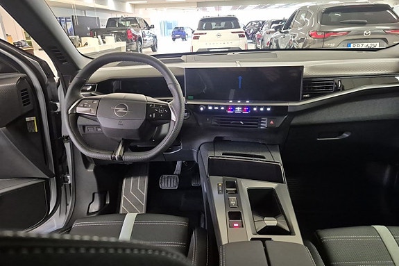 Opel Grandland 8 of 9