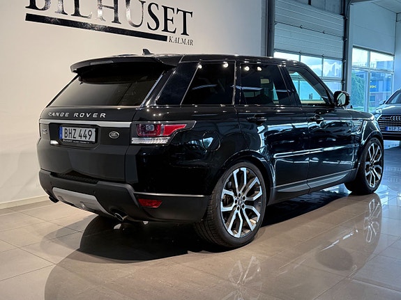 Land Rover Range Rover Sport 4 of 18