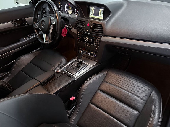 Mercedes-Benz E250 8 of 11