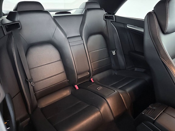Mercedes-Benz E250 10 of 11