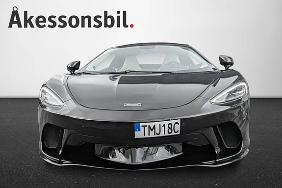 McLaren GT 2 of 5