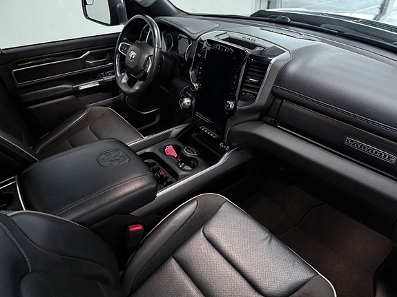RAM 1500 10 of 17
