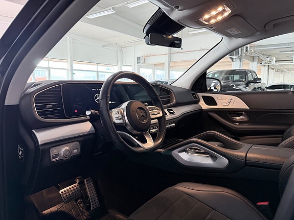 Mercedes-Benz GLE350 de 16 of 23