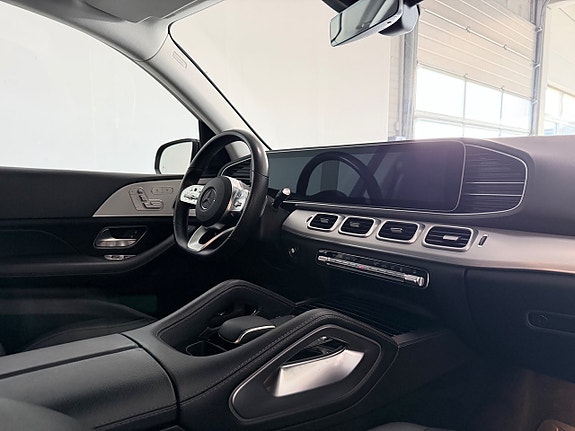 Mercedes-Benz GLE350 de 14 of 23