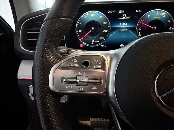 Mercedes-Benz GLE350 de 18 of 23