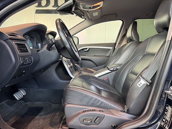 Volvo XC70 5 of 5