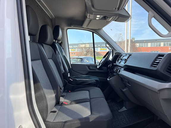 Volkswagen Crafter 9 of 11