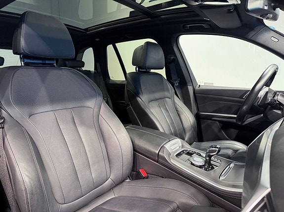 BMW X5 9 of 19