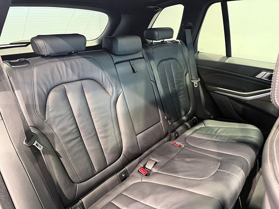BMW X5 15 of 19