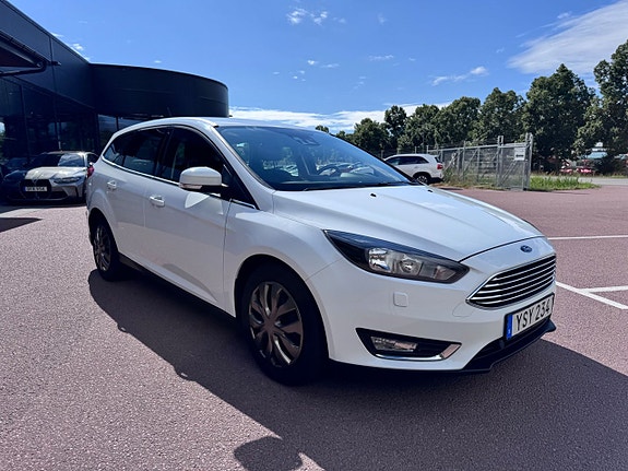 Ford Focus 4 of 9
