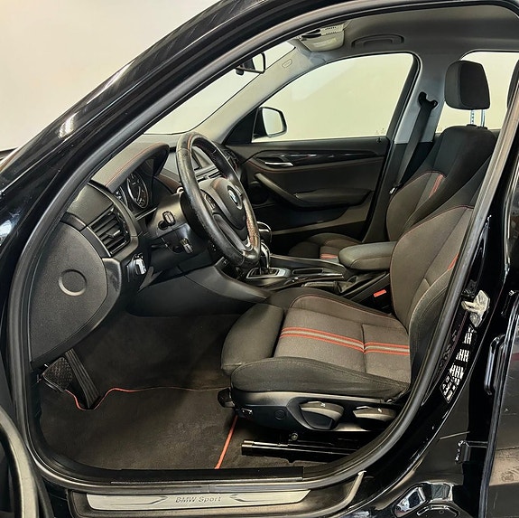 BMW X1 8 of 13