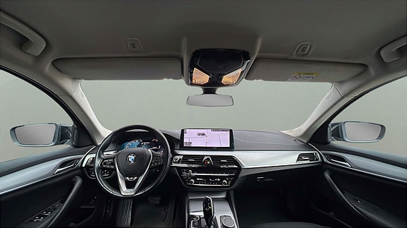 BMW 530e 10 of 30