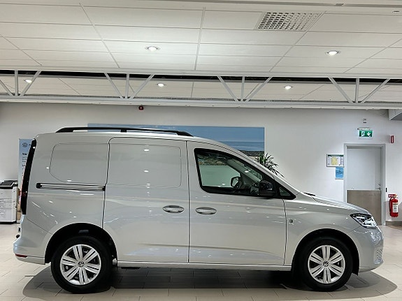 Volkswagen Caddy 4 of 5