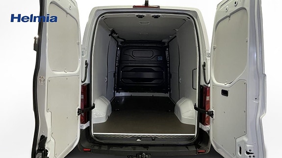 Renault Master 10 of 12