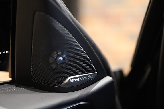 BMW M4 17 of 19