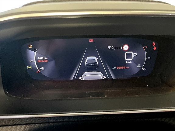 Peugeot 2008 10 of 18