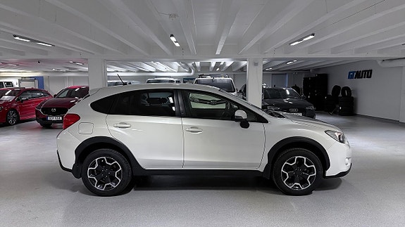 Subaru XV 4 of 5