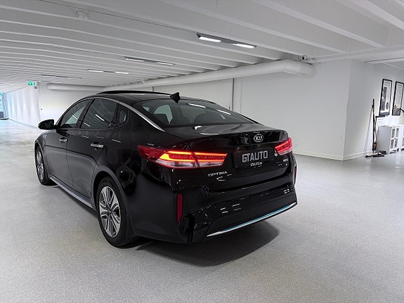 Kia Optima 7 of 27