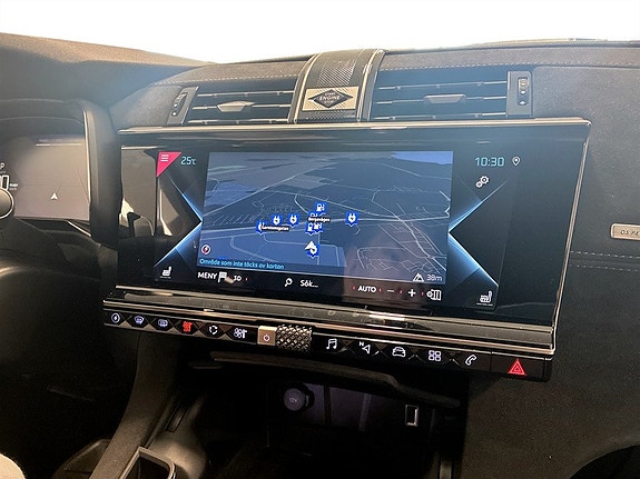DS DS 7 Crossback 10 of 17
