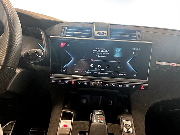 DS DS 7 Crossback 11 of 17