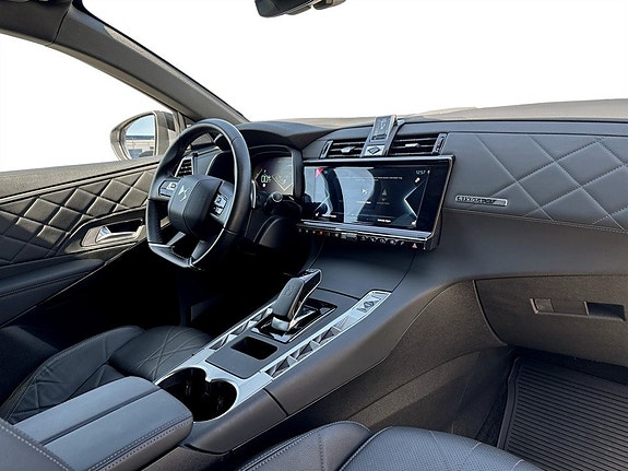DS DS 7 Crossback 9 of 17