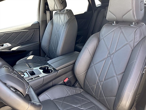 DS DS 7 Crossback 7 of 17