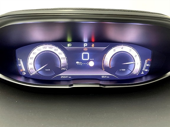 Peugeot 5008 8 of 15