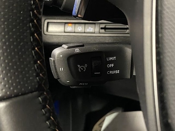 Peugeot 5008 9 of 22