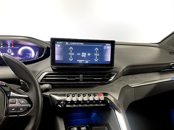 Peugeot 5008 9 of 15