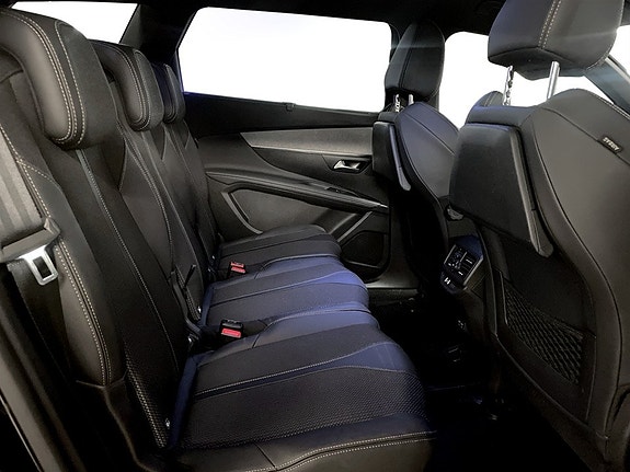 Peugeot 5008 12 of 15