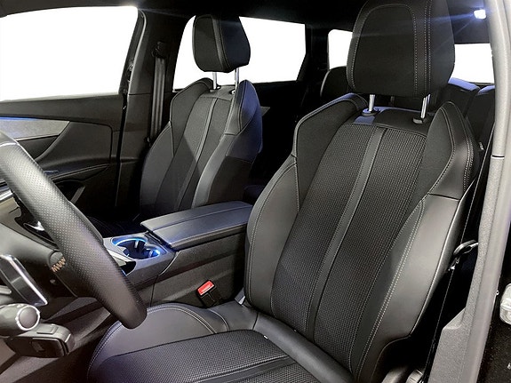 Peugeot 5008 5 of 15