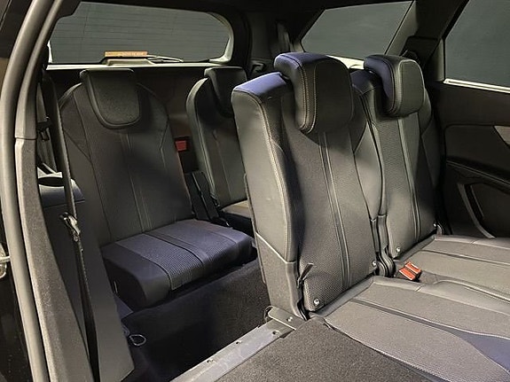 Peugeot 5008 15 of 22
