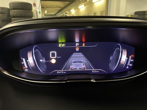 Peugeot 5008 10 of 22