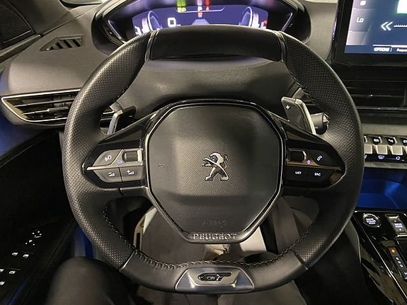 Peugeot 5008 7 of 22