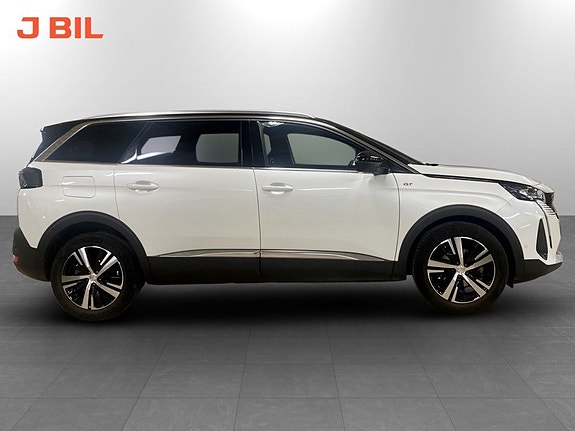 Peugeot 5008 14 of 16