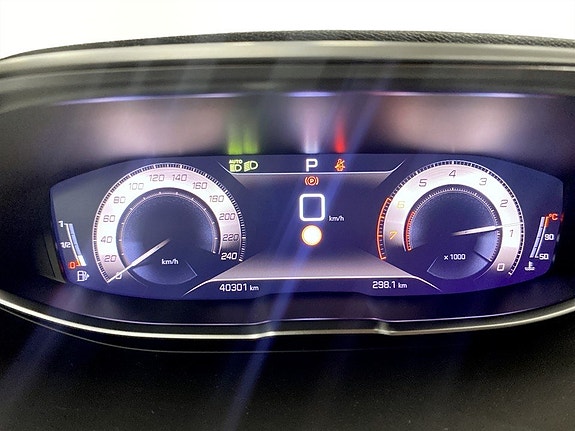 Peugeot 5008 8 of 16