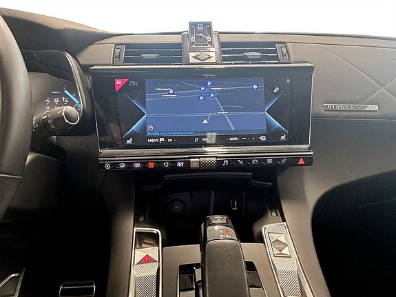DS DS 7 Crossback 12 of 18